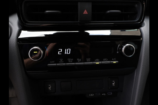 Toyota Yaris Cross 1.5 Hybrid 130 Dynamic | Stoel/Stuurwielverwarming | Dodehoek | PDC