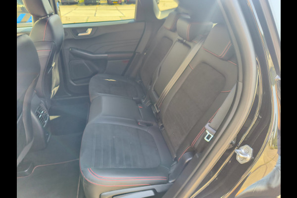Ford Kuga 2.5 PHEV ST-Line uit 2023 Rijklaar + 12 maanden Bovag-garantie Henk Jongen Auto's in Helmond,  al 50 jaar service zoals 't hoort!