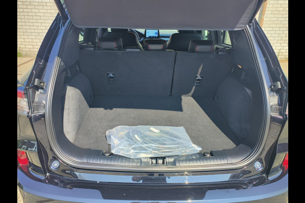 Ford Kuga 2.5 PHEV ST-Line uit 2023 Rijklaar + 12 maanden Bovag-garantie Henk Jongen Auto's in Helmond,  al 50 jaar service zoals 't hoort!