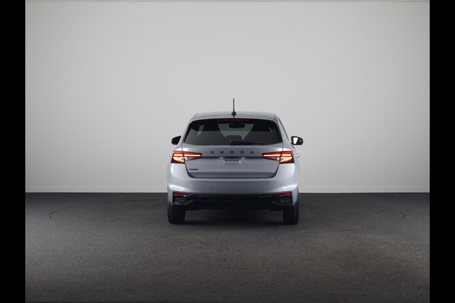 Škoda Fabia 1.0 TSI Monte Carlo | Smokey Diamond Metallic | Hill start Assist | Verwarmbare Voorstoelen | Draadloze Carplay