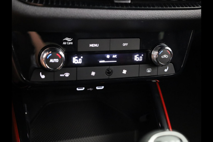 Škoda Fabia 1.0 TSI Monte Carlo | Smokey Diamond Metallic | Hill start Assist | Verwarmbare Voorstoelen | Draadloze Carplay