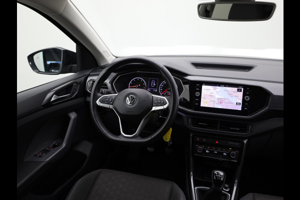 Volkswagen T-Cross 1.0 TSI 116Pk Style | Trekhaak | Led Koplampen | Camera | Dodehoek sensoren | Prijs Rijklaar!!