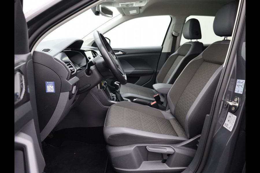 Volkswagen T-Cross 1.0 TSI 116Pk Style | Trekhaak | Led Koplampen | Camera | Dodehoek sensoren | Prijs Rijklaar!!