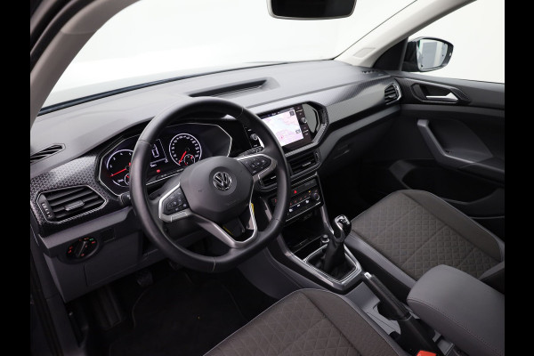 Volkswagen T-Cross 1.0 TSI 116Pk Style | Trekhaak | Led Koplampen | Camera | Dodehoek sensoren | Prijs Rijklaar!!