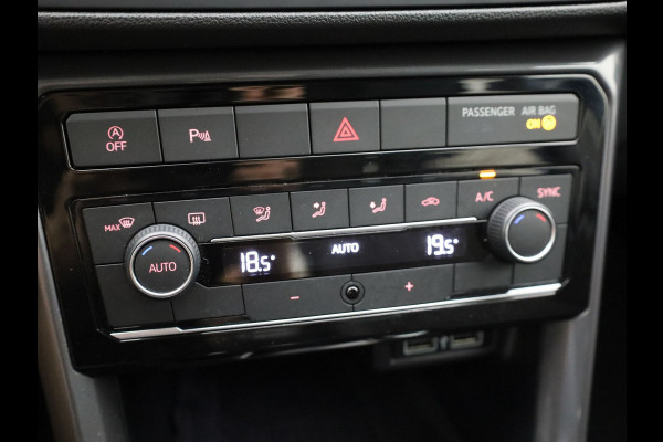 Volkswagen T-Cross 1.0 TSI 116Pk Style | Trekhaak | Led Koplampen | Camera | Dodehoek sensoren | Prijs Rijklaar!!