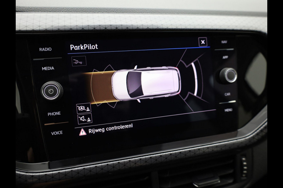Volkswagen T-Cross 1.0 TSI 116Pk Style | Trekhaak | Led Koplampen | Camera | Dodehoek sensoren | Prijs Rijklaar!!