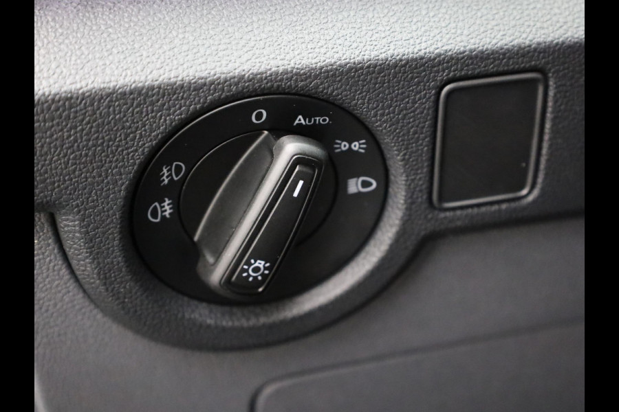 Volkswagen T-Cross 1.0 TSI 116Pk Style | Trekhaak | Led Koplampen | Camera | Dodehoek sensoren | Prijs Rijklaar!!