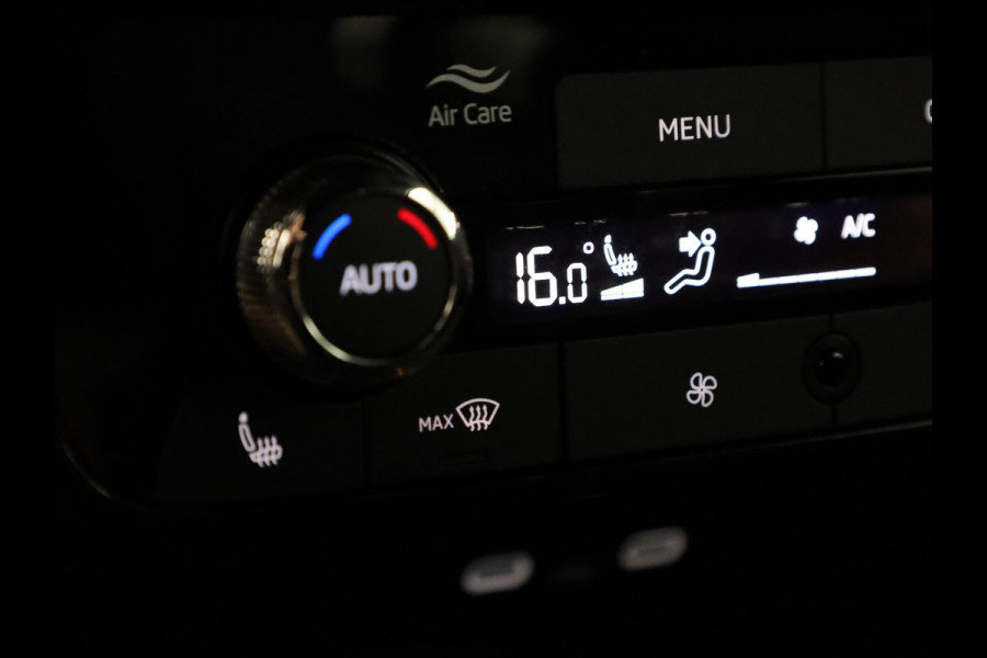Škoda Fabia 1.0 TSI Monte Carlo | Timiano Green Black Magic | Travel Assist Pakket | Verwarmbare Voorstoelen | Hill Start Assist