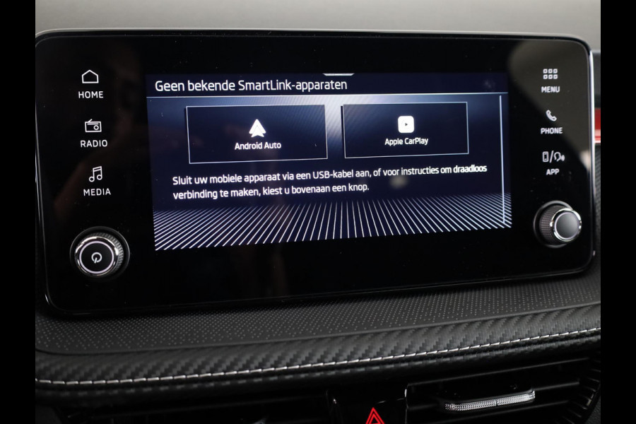 Škoda Fabia 1.0 TSI Monte Carlo | Timiano Green Black Magic | Travel Assist Pakket | Verwarmbare Voorstoelen | Hill Start Assist