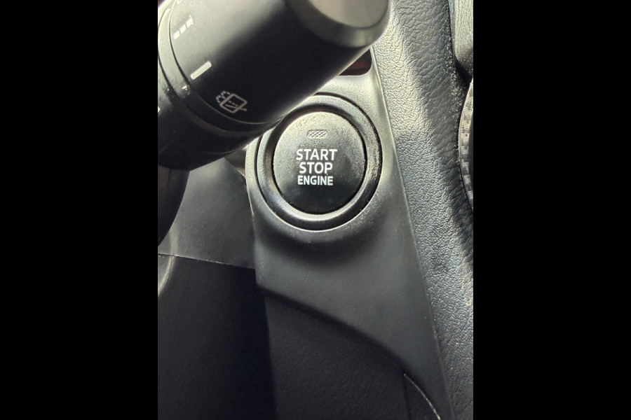 Mazda 2 1.5 Skyactiv-G Dynamic+ - Apple CarPlay / Navigatie I Airco I Sport velgen I 97.000 KM Dealer onderhouden