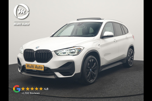 BMW X1 xDrive25e Advantage PHEV 221pk Dealer O.H. | Trekhaak Afn. | Panodak | Head Up | Camera | Harman / Kardon | Lederen Comfortzetels Verwarmd | Navigatie | DAB | Plug In Hybrid |
