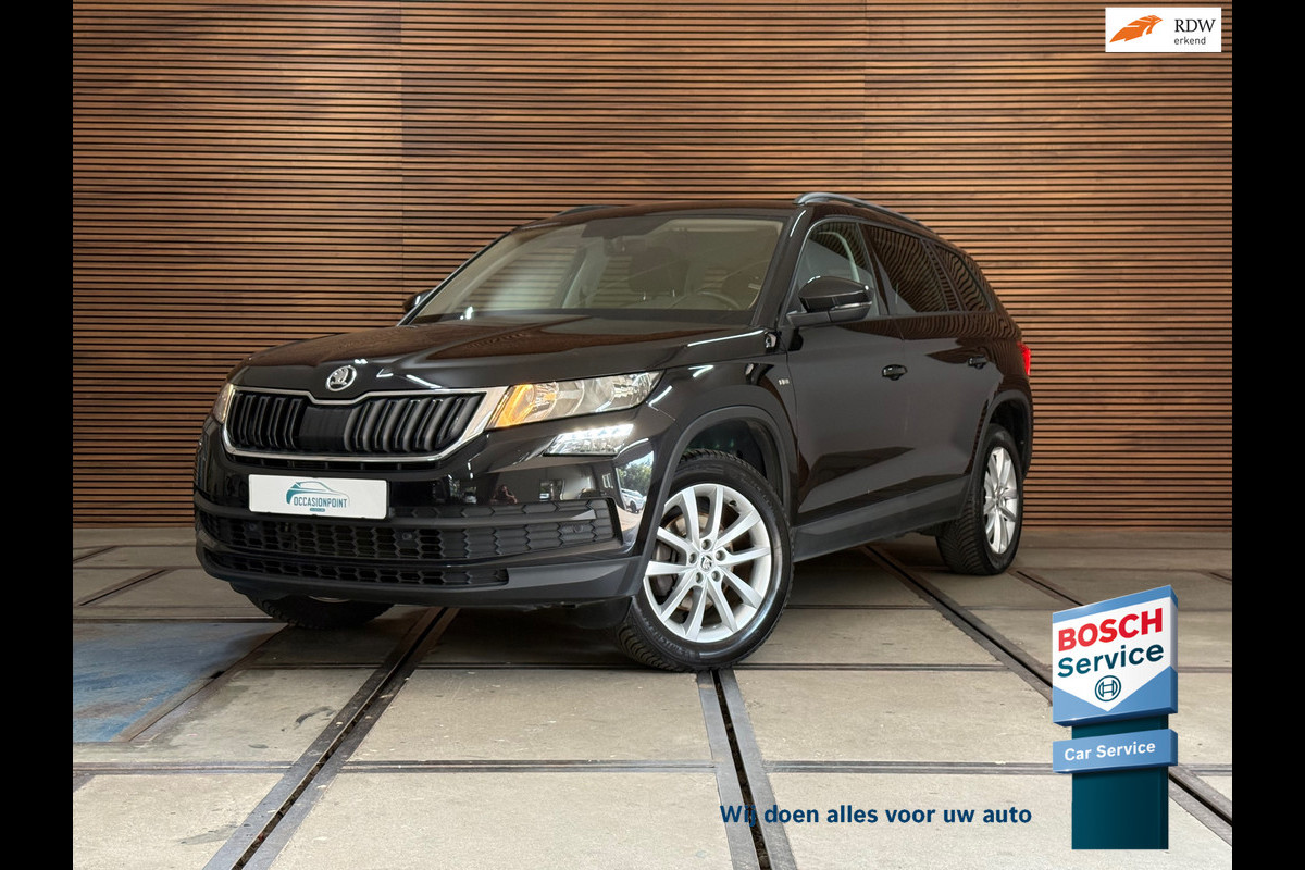 Škoda Kodiaq 1.5 TSI Ambition 7p. | 7-persoons | Carplay & Android Auto | Trekhaak | Camera | Stoelverwarming | KESSY | 18 Inch