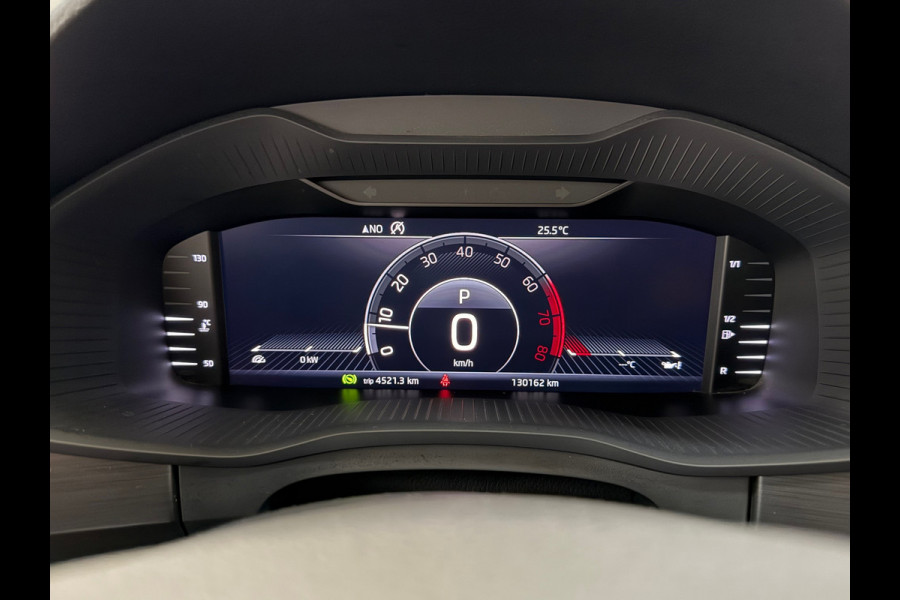 Škoda Kodiaq 1.5 TSI Ambition 7p. | 7-persoons | Carplay & Android Auto | Trekhaak | Camera | Stoelverwarming | KESSY | 18 Inch