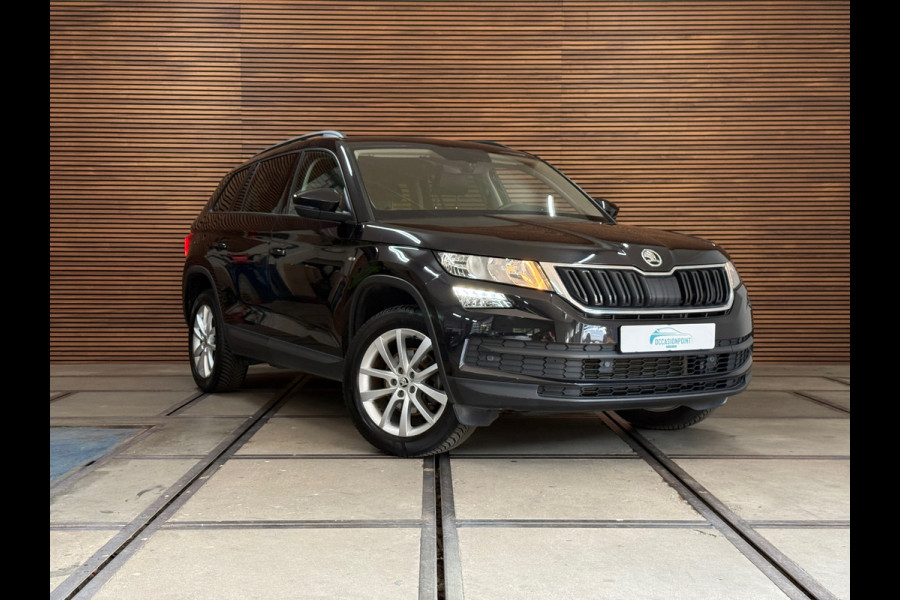 Škoda Kodiaq 1.5 TSI Ambition 7p. | 7-persoons | Carplay & Android Auto | Trekhaak | Camera | Stoelverwarming | KESSY | 18 Inch