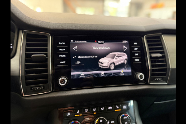 Škoda Kodiaq 1.5 TSI Ambition 7p. | 7-persoons | Carplay & Android Auto | Trekhaak | Camera | Stoelverwarming | KESSY | 18 Inch