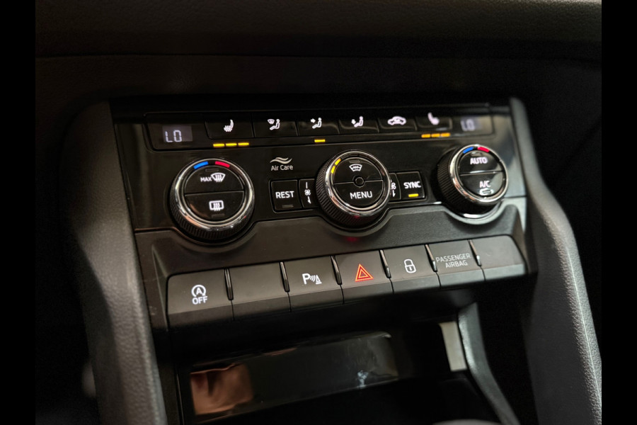 Škoda Kodiaq 1.5 TSI Ambition 7p. | 7-persoons | Carplay & Android Auto | Trekhaak | Camera | Stoelverwarming | KESSY | 18 Inch