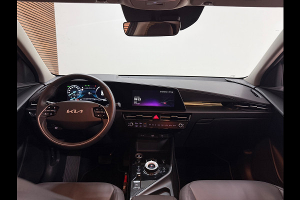 Kia Niro EV Edition 64.8 kWh | 204pk | ACC | Camera | Navi | Stoel/stuur verwarming | Apple CarPlay & Android Auto| 17 Inch | NAP