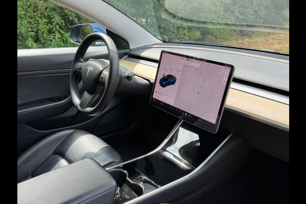 Tesla Model 3 Long Range AWD 75 kWh | Trekhaak + BTW + Autopilot Nu € 23.975,-!!!