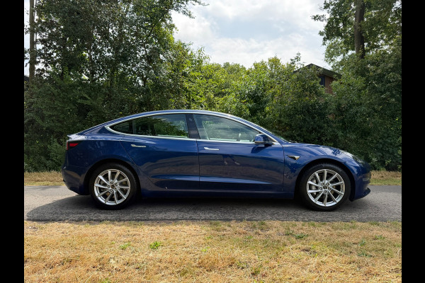 Tesla Model 3 Long Range AWD 75 kWh | Trekhaak + BTW + Autopilot Nu € 23.975,-!!!