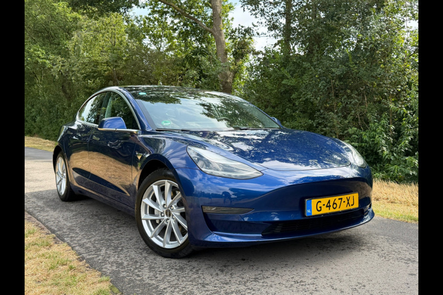 Tesla Model 3 Long Range AWD 75 kWh | Trekhaak + BTW + Autopilot Nu € 23.975,-!!!