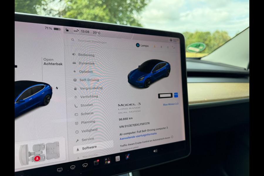 Tesla Model 3 Long Range AWD 75 kWh | Trekhaak + BTW + Autopilot Nu € 23.975,-!!!
