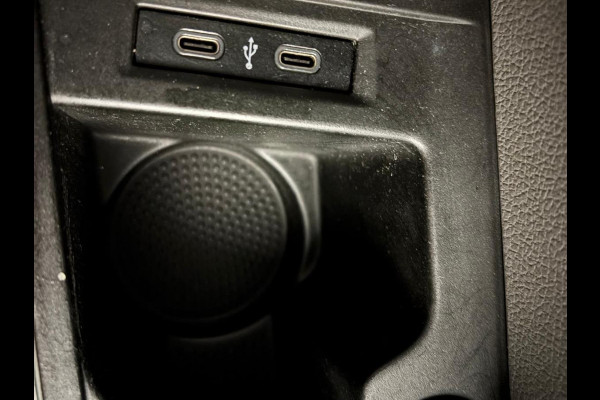 Volkswagen Transporter 2.0 TDI L2H1 30 Dubbele Cabine Airco Cruise Control Parkeersensoren