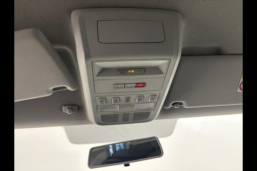 Volkswagen Transporter 2.0 TDI L2H1 30 Dubbele Cabine Airco Cruise Control Parkeersensoren