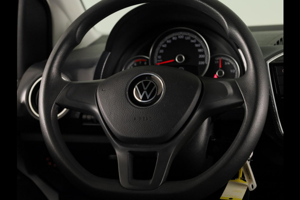 Volkswagen up! 1.0 Move Up! 65 pk | Navigatie via App | Parkeersensoren achter | Achteruitrijcamera | Cruise control | Stoelverwarming |