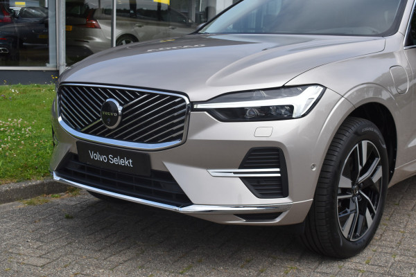 Volvo XC60 T6 350PK Automaat Plug-in hybrid AWD Plus Bright H&K | 360 Camera | Panodak | Stoelverwarming | ACC | 19"LMV