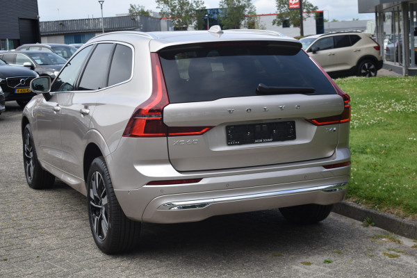 Volvo XC60 T6 350PK Automaat Plug-in hybrid AWD Plus Bright H&K | 360 Camera | Panodak | Stoelverwarming | ACC | 19"LMV