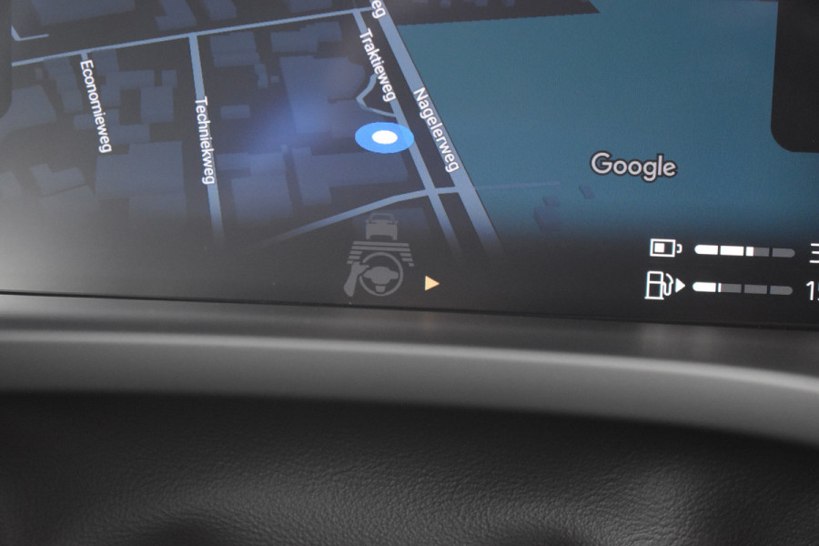 Volvo XC60 T6 350PK Automaat Plug-in hybrid AWD Plus Bright H&K | 360 Camera | Panodak | Stoelverwarming | ACC | 19"LMV