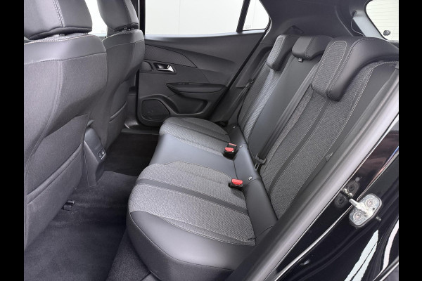 Peugeot 2008 1.2 Hybrid 136 Allure 19000 KM ! | ADAPTIVE CRUISE CONTROL | FULL LED | CAMERA VOOR & ACHTER | DIGITAL DASH | KEYLESS START | PARKEERSENSOREN V+A | DODEHOEKDETECTIE | ALL-IN PRIJS INCL. 12 MND BOVAG GARANTIE |