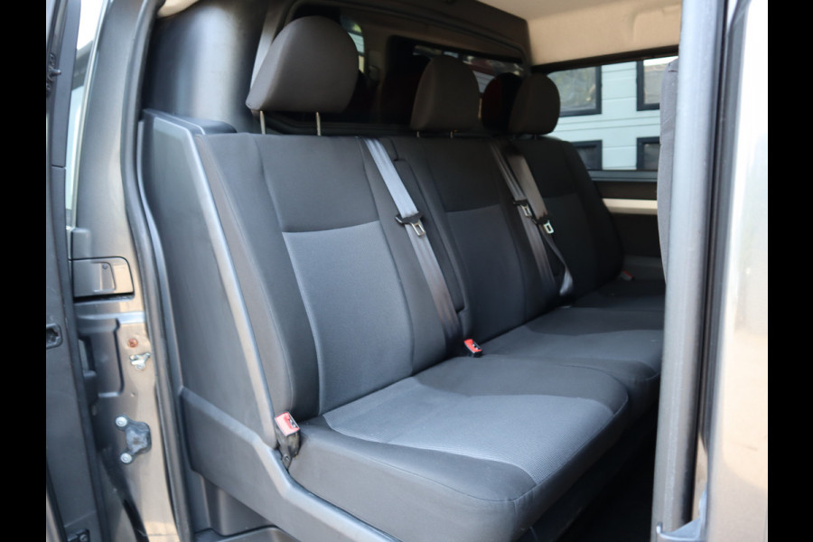 Toyota ProAce Worker 2.0 D 145pk Euro 6 - DC 6 Pers. - Trekhaak - Apple