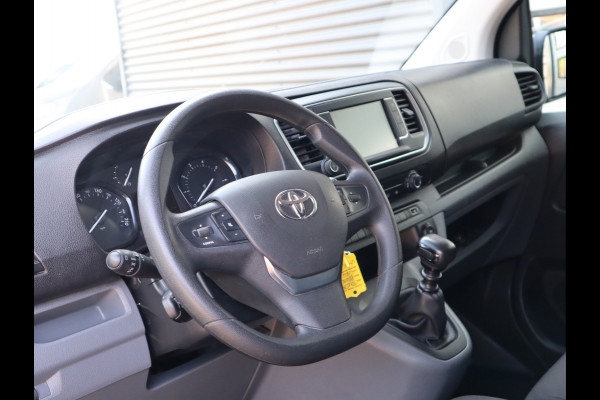 Toyota ProAce Worker 2.0 D 145pk Euro 6 - DC 6 Pers. - Trekhaak - Apple