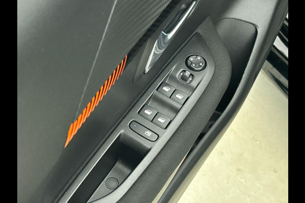 Peugeot e-208 EV Active 50 kWh Airco Navigatie Apple Carplay/Android Auto Cruise control Led