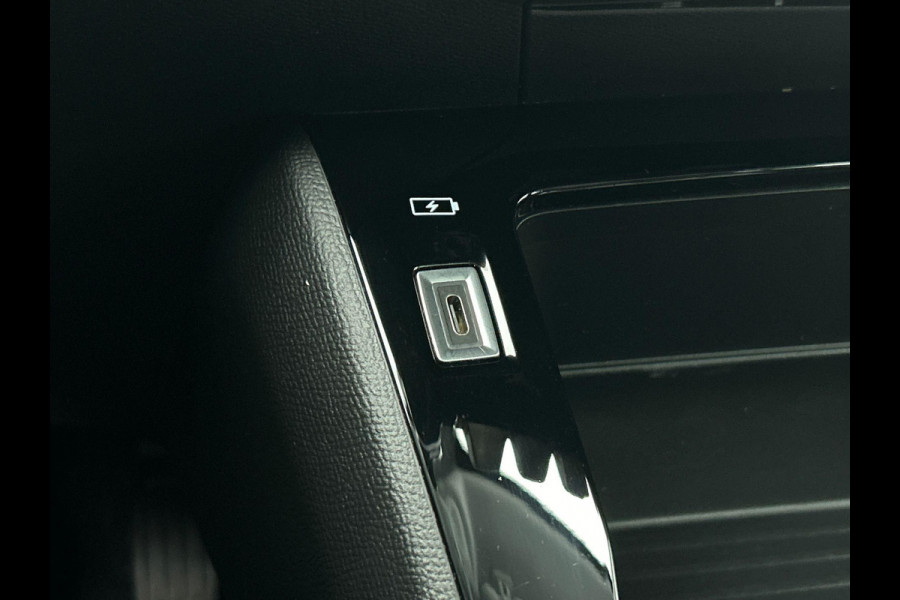 Peugeot e-208 EV Active 50 kWh Airco Navigatie Apple Carplay/Android Auto Cruise control Led