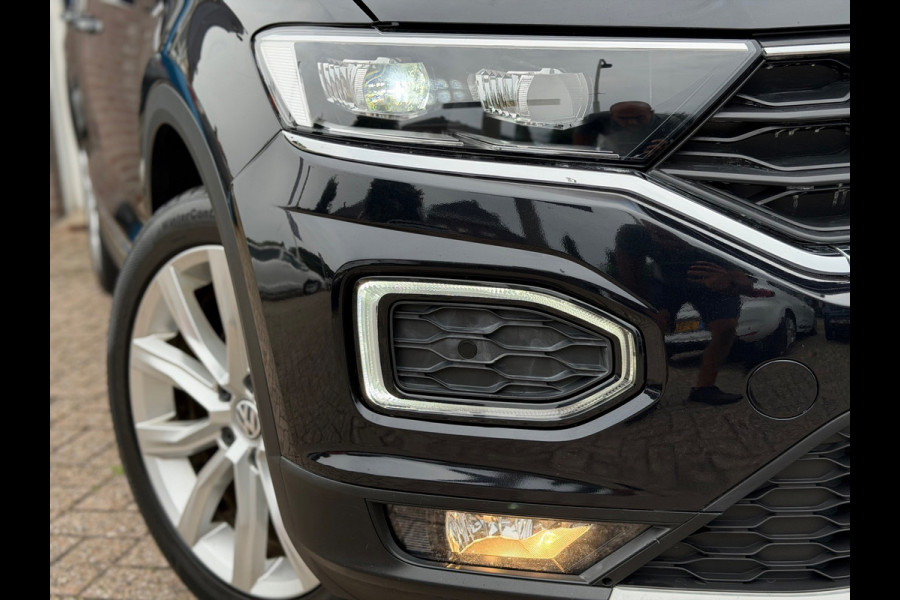 Volkswagen T-Roc 1.0 TSI Style 2018 Digitaal NAVI CLIMA NAP!