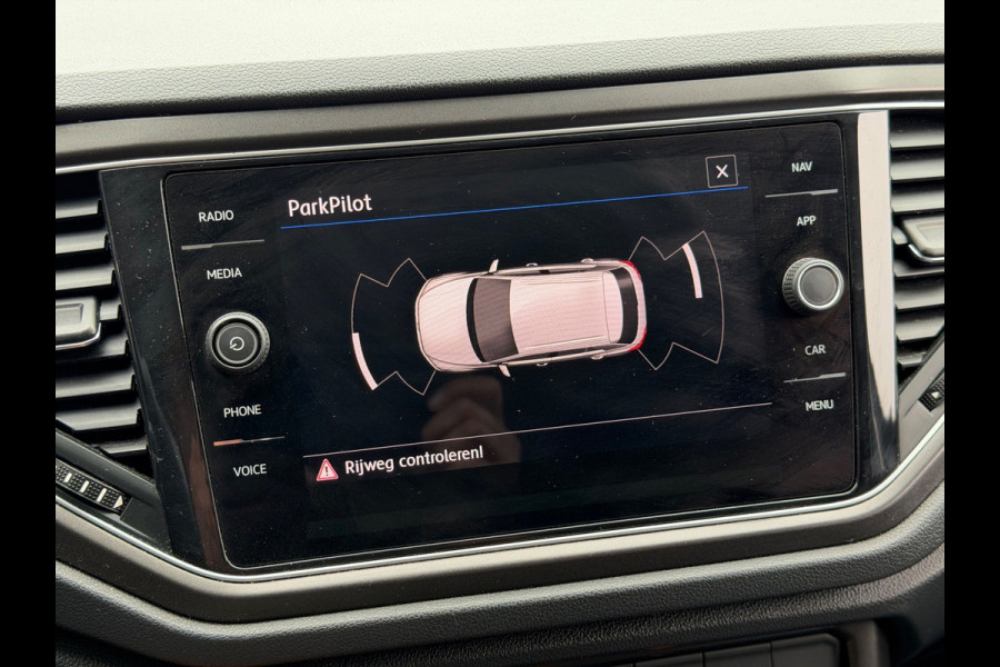 Volkswagen T-Roc 1.0 TSI Style 2018 Digitaal NAVI CLIMA NAP!