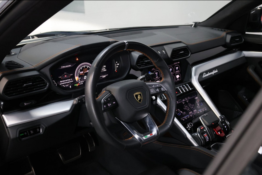 Lamborghini Urus 4.0 V8 NOVITEC 780+PK FULL CARBON/3D B&O/PANO/ACHTERAS.B/LEDER+MASSAGE/23" LMV/360 CAM/ACC/ECC/12 MND GARANTIE!