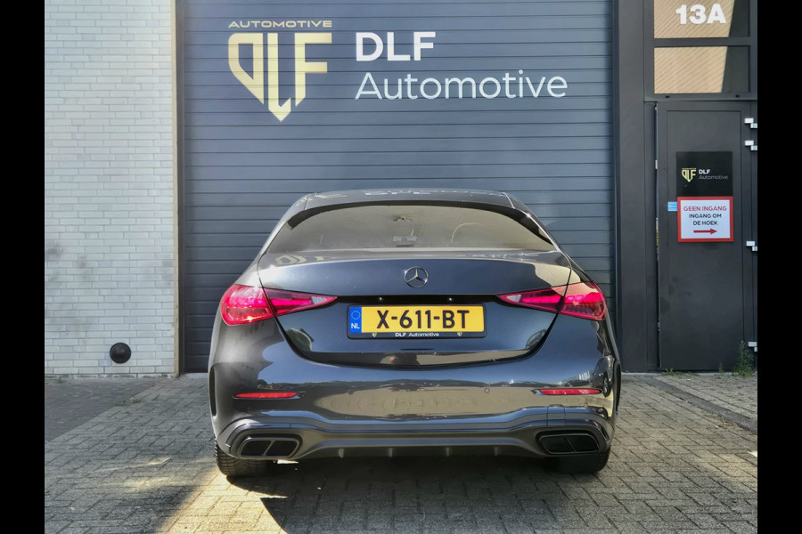 Mercedes-Benz C-Klasse 180 AMG Line | Burmester | Wit leder | Pano