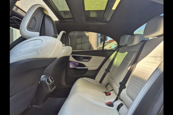 Mercedes-Benz C-Klasse 180 AMG Line | Burmester | Wit leder | Pano