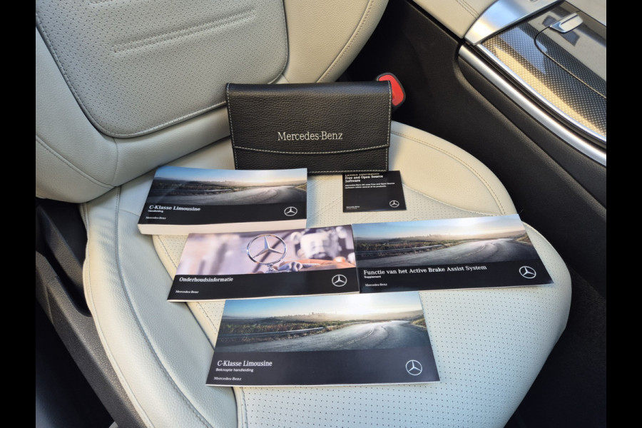 Mercedes-Benz C-Klasse 180 AMG Line | Burmester | Wit leder | Pano