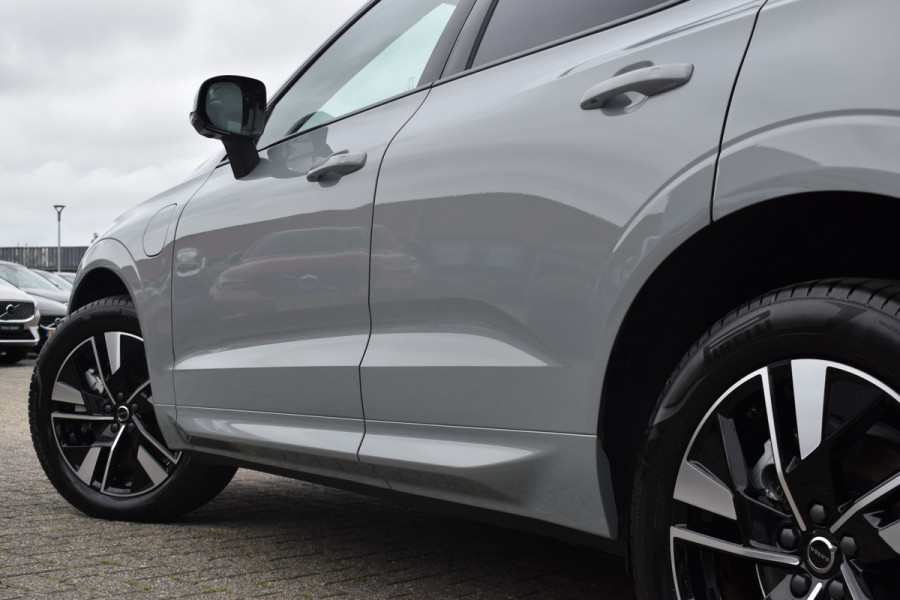 Volvo XC60 T6 350PK Plug-in hybrid AWD Plus Dark Trekhaak | H&K | Panodak | 19"LMV | 360 Camera | Stoelverwarming