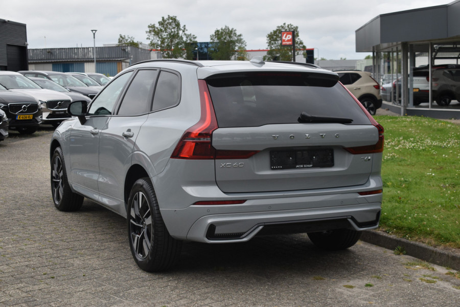 Volvo XC60 T6 350PK Plug-in hybrid AWD Plus Dark Trekhaak | H&K | Panodak | 19"LMV | 360 Camera | Stoelverwarming