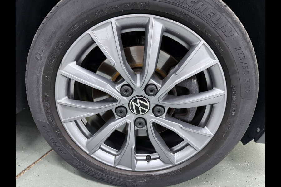 Volkswagen Multivan 1.4 eHybrid ENERGETIC NAVI/CARPLAY/DAB/ADAPT-CRUISE/TREKH/LED/ECC/PDC///