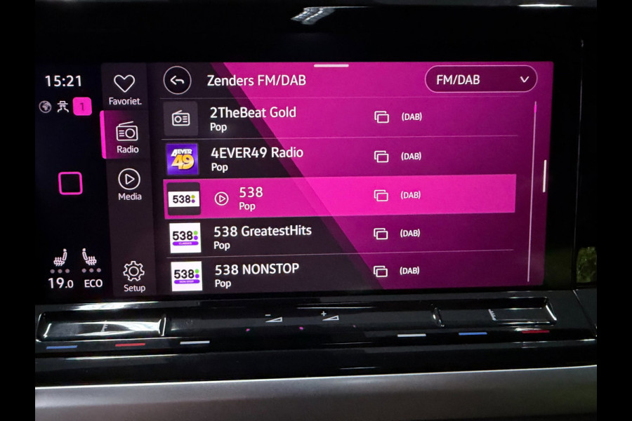 Volkswagen Multivan 1.4 eHybrid ENERGETIC NAVI/CARPLAY/DAB/ADAPT-CRUISE/TREKH/LED/ECC/PDC///