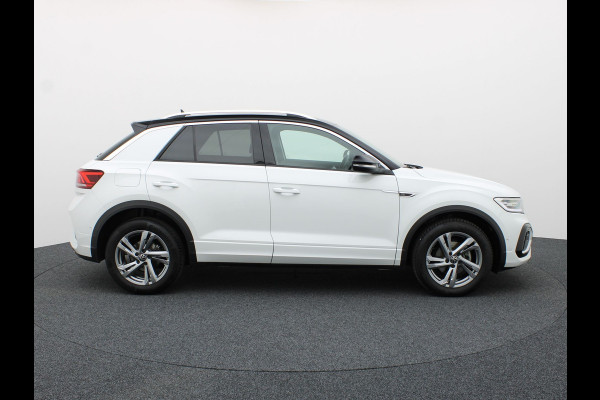 Volkswagen T-Roc 1.5 TSI R-Line | IQ light | Trekhaak afnb. | Camera | Stoel verw. | Prijs Rijklaar!!