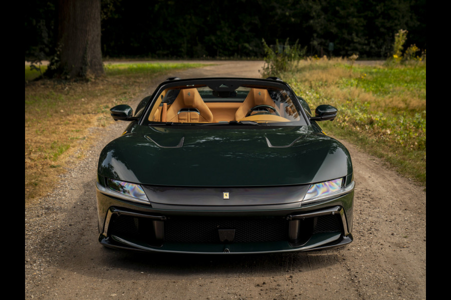 Ferrari 12Cilindri Spider 6.5 V12 | Verde British | Full spec! | Airbrushed shields | Lift