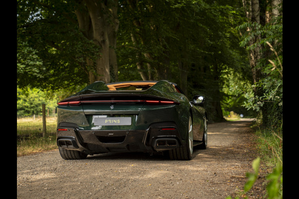 Ferrari 12Cilindri Spider 6.5 V12 | Verde British | Full spec! | Airbrushed shields | Lift