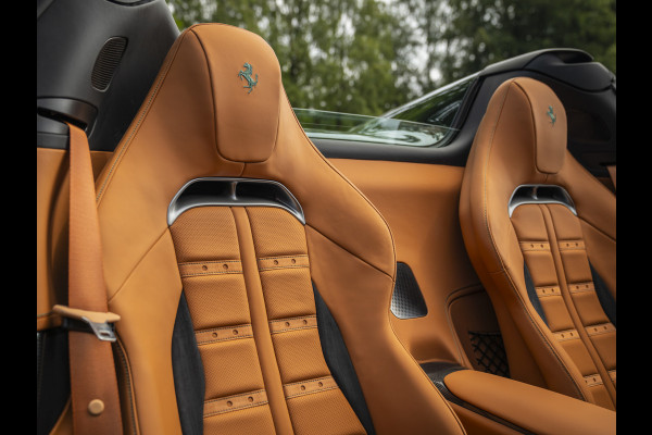 Ferrari 12Cilindri Spider 6.5 V12 | Verde British | Full spec! | Airbrushed shields | Lift
